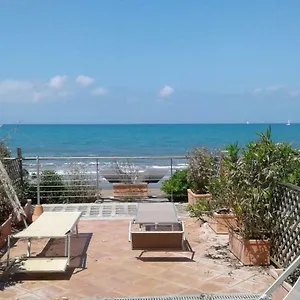 La Lanterna Aparthotel